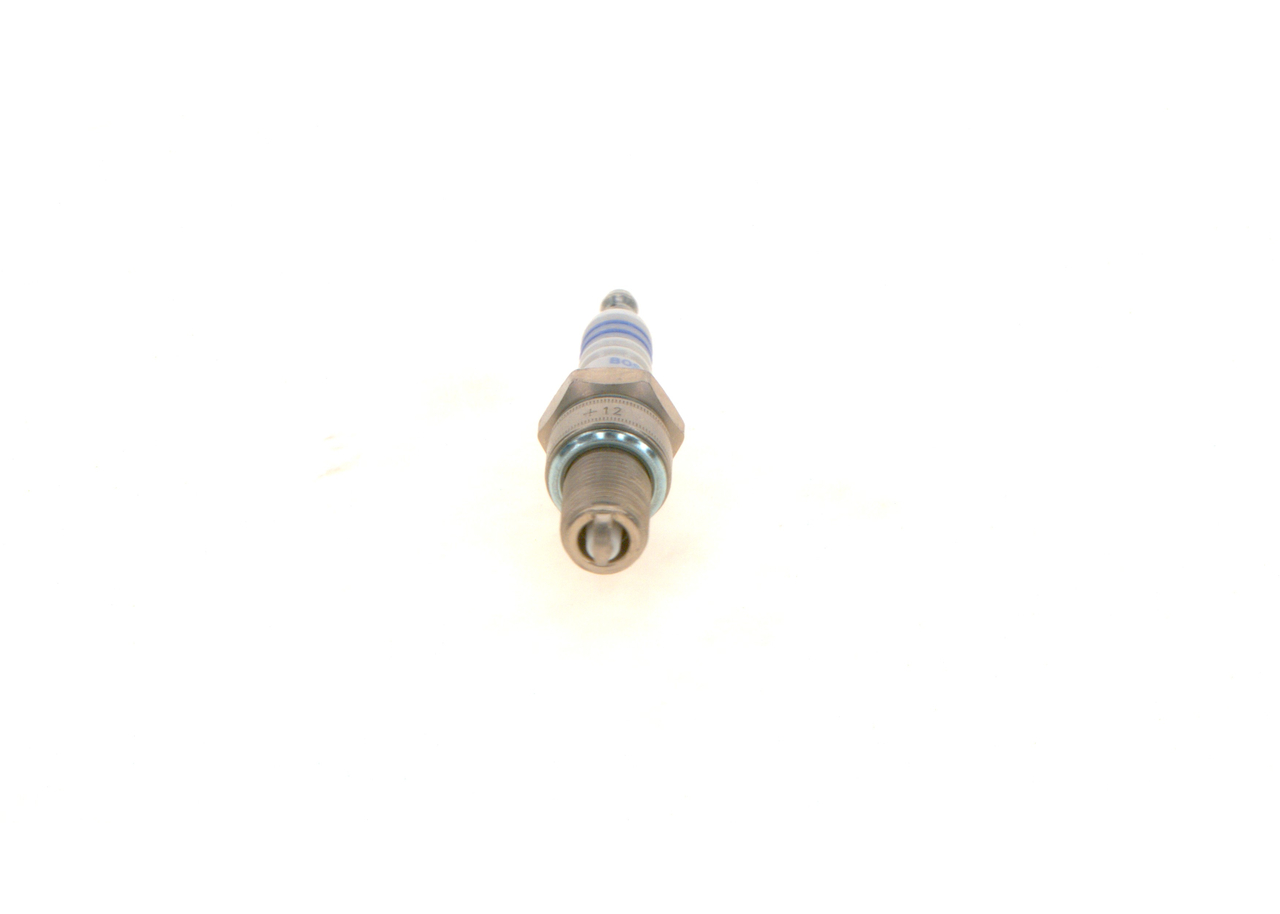 BOSCH Zündkerze Nickel 0242240592 für Volvo Peugeot Opel LANCIA GMC PUCH ALFA ROMEO VW Mercedes AUTO UNION ROVER BMW DAIHATSU MAN MITSUBISHI NIS