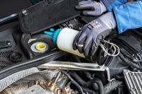 HAZET F�ll-/Entl�ftungsger�t, Bremshydraulik "Pneumatischer Bremsen-Entl�ftungs Satz", Art.-Nr. 4969-1/3