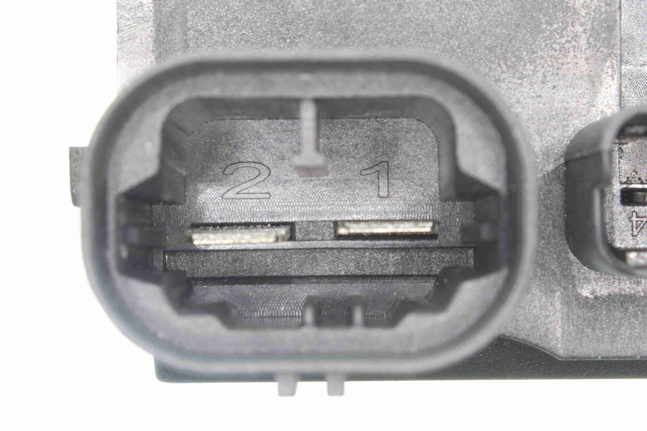 VEMO Vorwiderstand, Elektromotor-Kühlerlüfter Widerstand, Innenraumgebläse Original Qualität v22790011 für Opel DS Peugeot