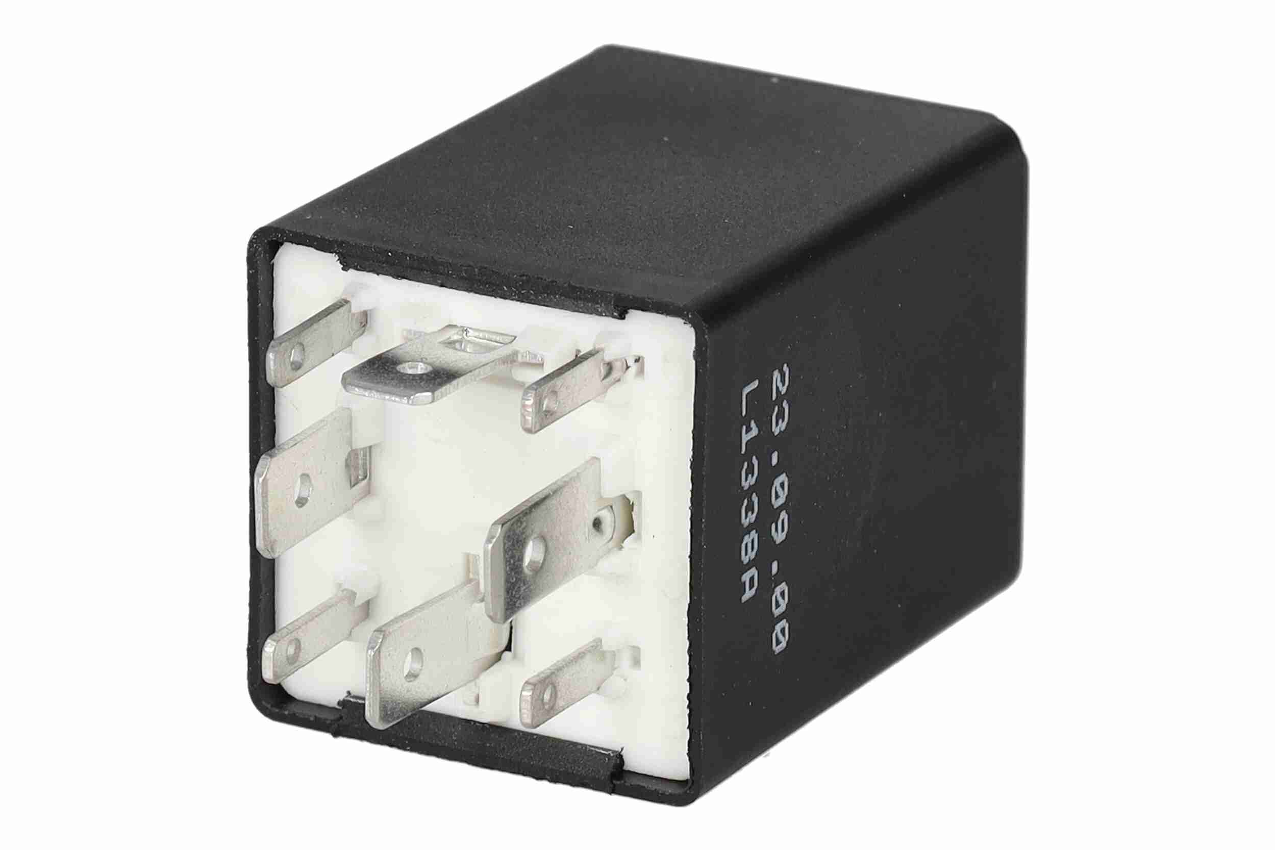 VEMO Relais, Kraftstoffpumpe v15710041 für VAG